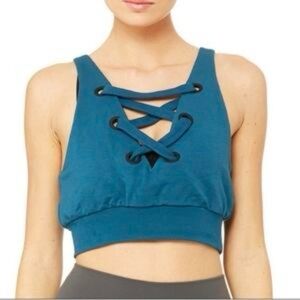 NWT ALO Yoga Teal quest tank lace love